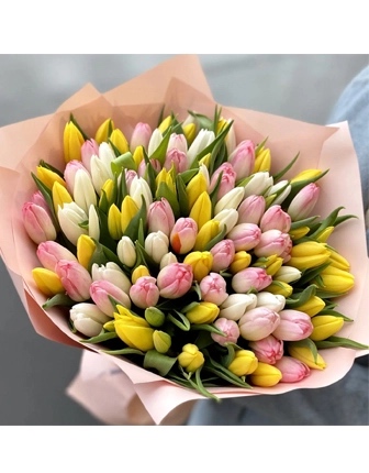 101 Pastel Tulips Bouquet - Product image