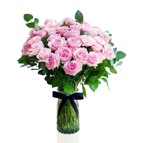 24 rosas rosadas en un jarrón - Gallery image