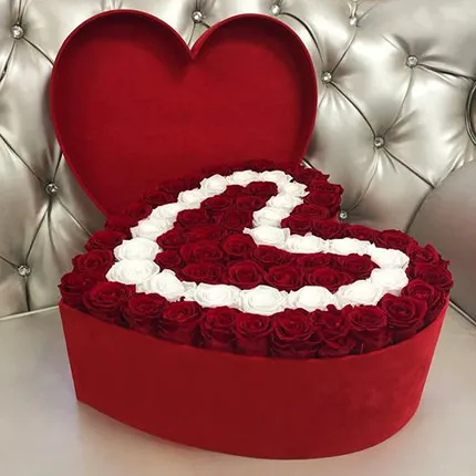 Heart Box with 75 Red and White Roses - Product image