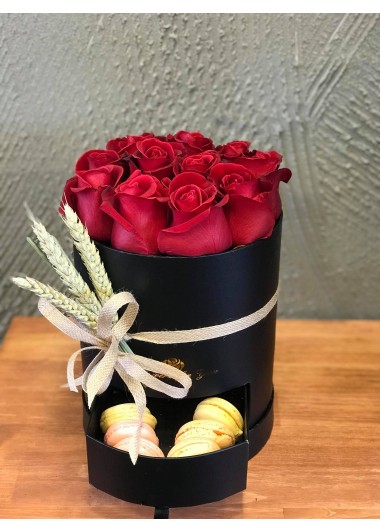 11 Rosas Rojas - Macaron - Product image