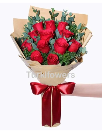 12-red-roses
