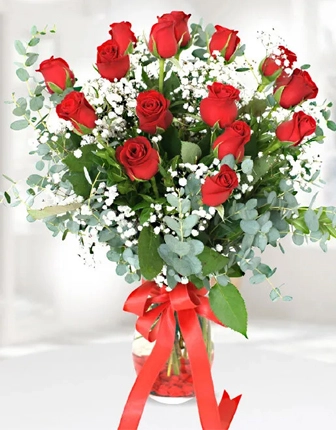 17-red-roses-
