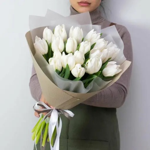 25 Fresh White Tulips - istanbul