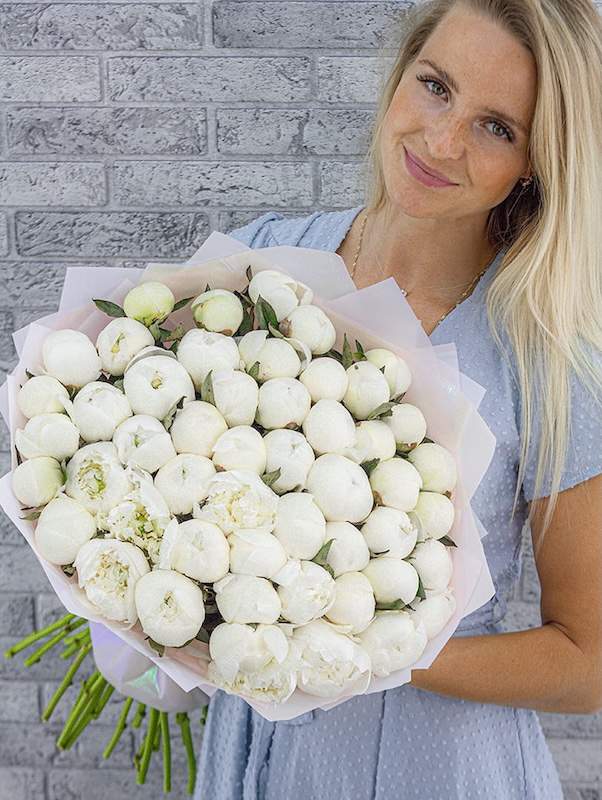 Bouquet, 51 White Peonies - Birthday Flowers - Burdur