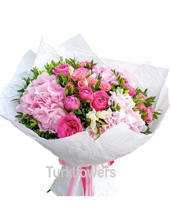 bouquet-mix-with-hydrangea