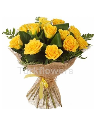 13-yellow-roses